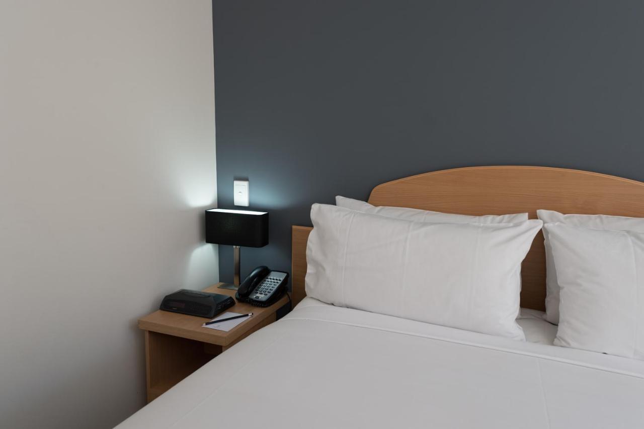 All Suites Perth Exterior foto